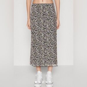 American Eagle Outfitters Black and Cream Floral Midi Skirt